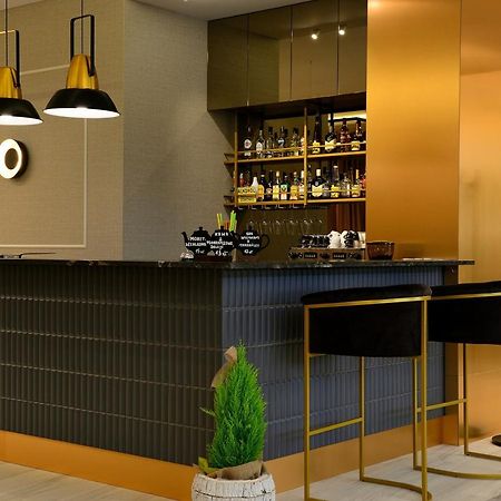 Quest Hotel - Dawniej Hotel Planeta Brzesko Ngoại thất bức ảnh