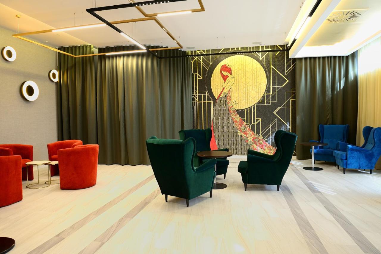 Quest Hotel - Dawniej Hotel Planeta Brzesko Ngoại thất bức ảnh