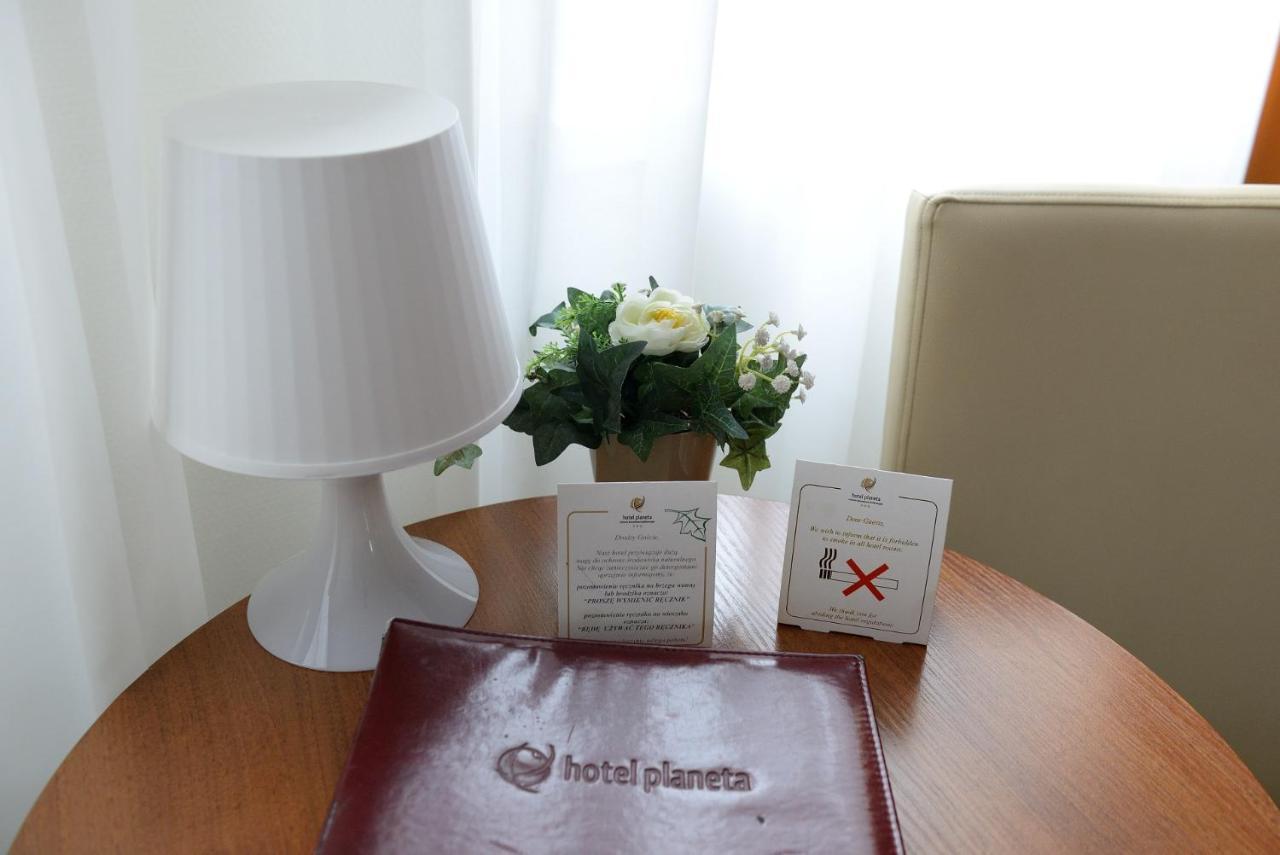 Quest Hotel - Dawniej Hotel Planeta Brzesko Ngoại thất bức ảnh