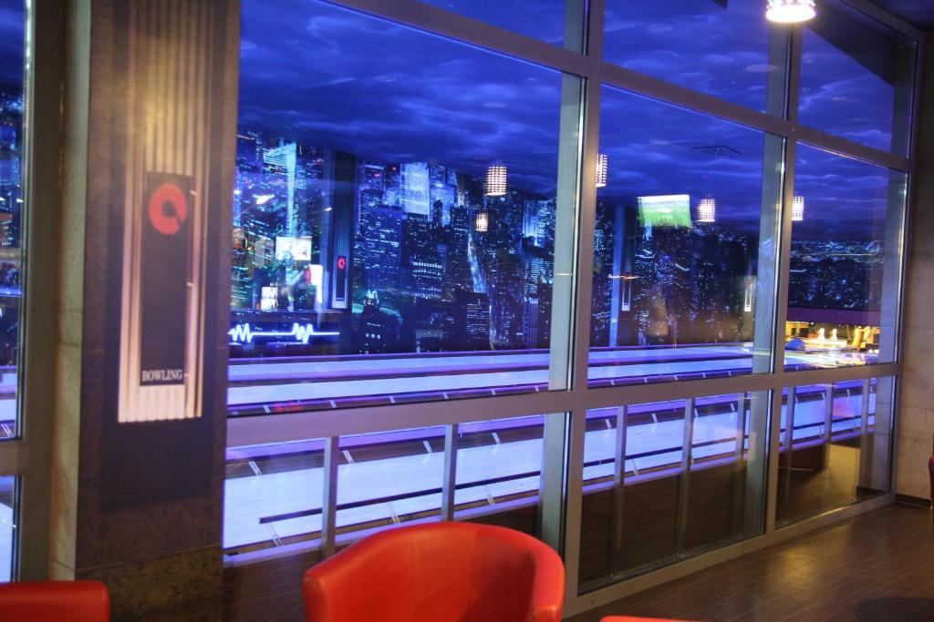 Quest Hotel - Dawniej Hotel Planeta Brzesko Ngoại thất bức ảnh