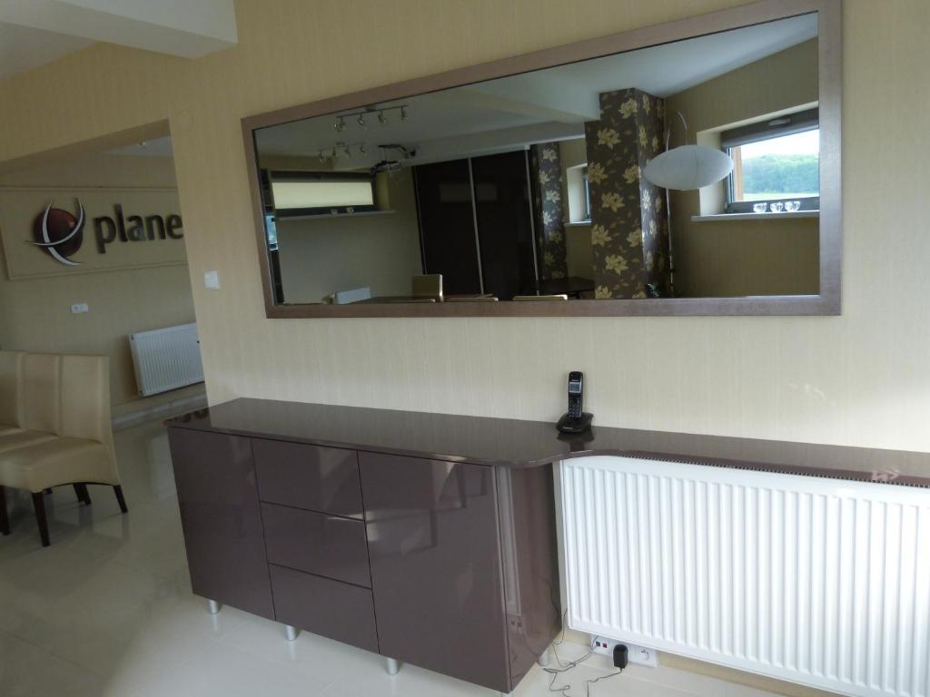 Quest Hotel - Dawniej Hotel Planeta Brzesko Ngoại thất bức ảnh