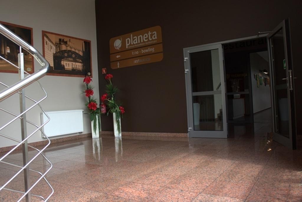 Quest Hotel - Dawniej Hotel Planeta Brzesko Ngoại thất bức ảnh